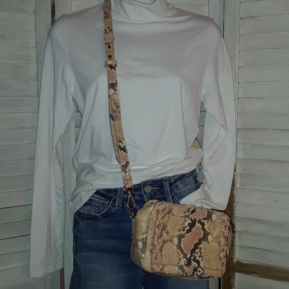 Madewell Snake Embossed Leather Transport Crossbody Bag - Picture 1 of 12